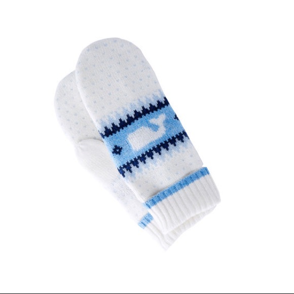 Whale Isle Mittens - Picture 1 of 2